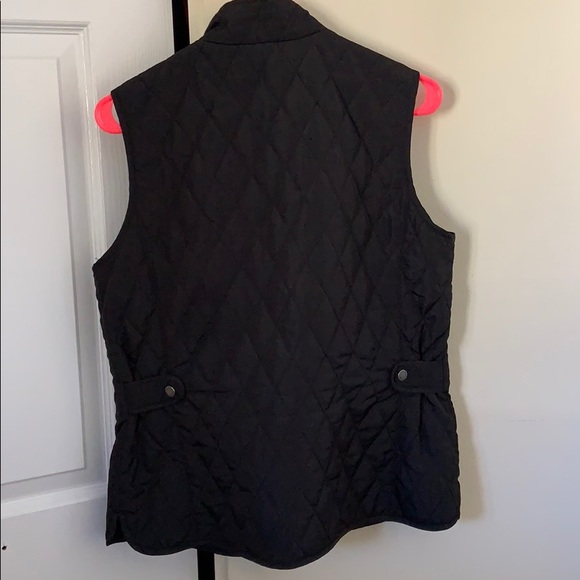 Black vest - Picture 3 of 3